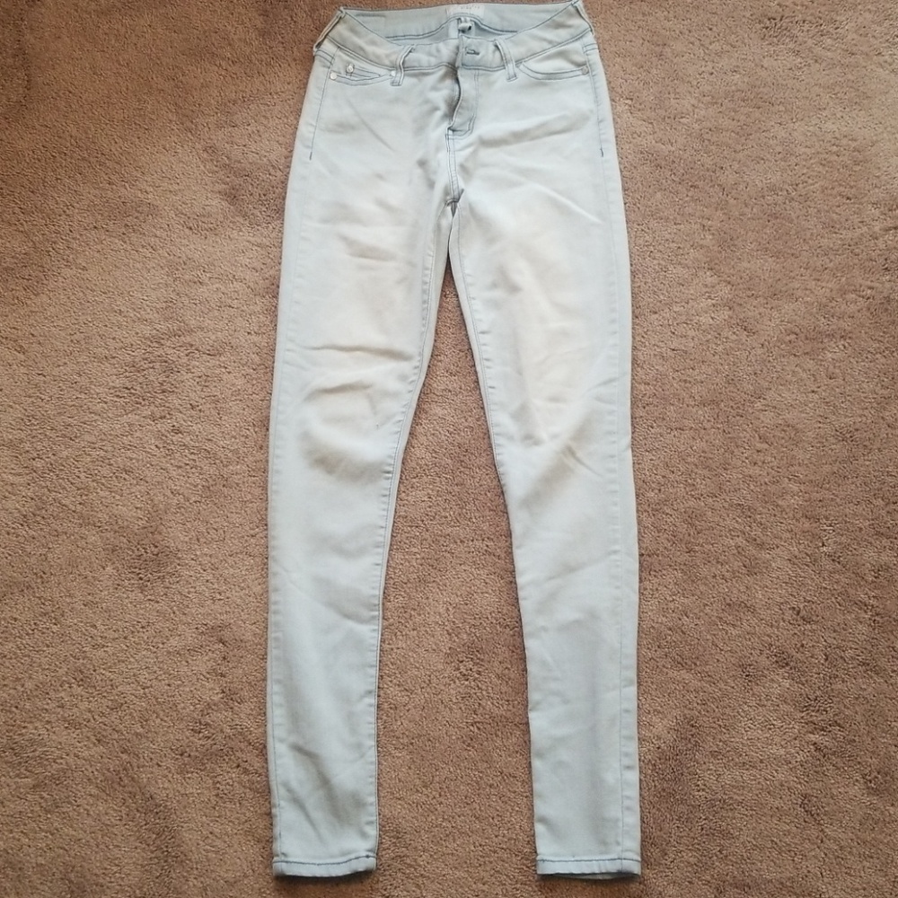 Celebrity Pink skinny jegging